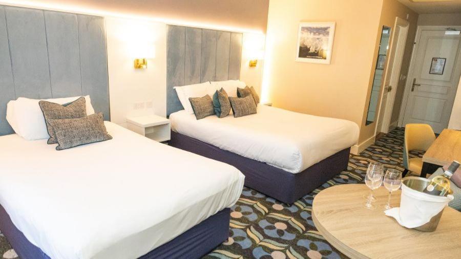 Ocean Sands Hotel Enniscrone Buitenkant foto